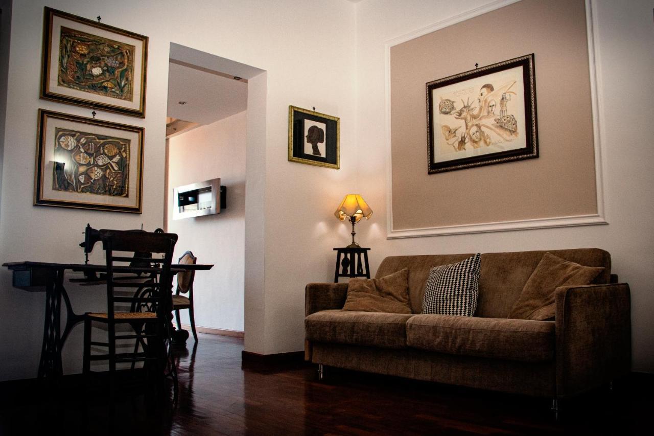 Exclusive Gina'S Apartment Catánia Buitenkant foto