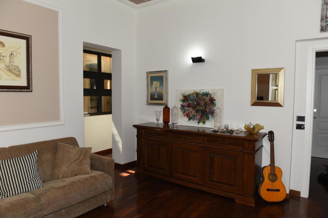 Exclusive Gina'S Apartment Catánia Buitenkant foto